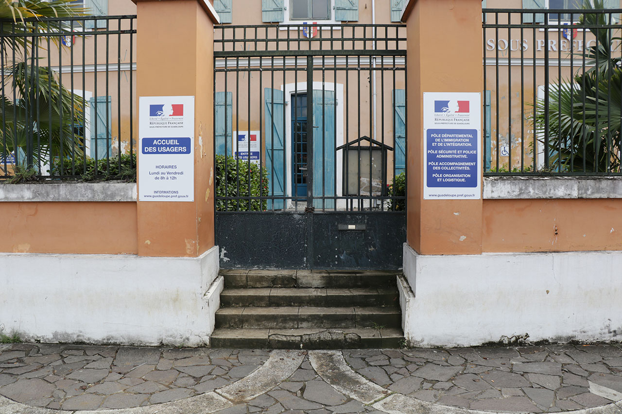 Le dépôt des demandes de titre de séjour toujours bloqué par la sous